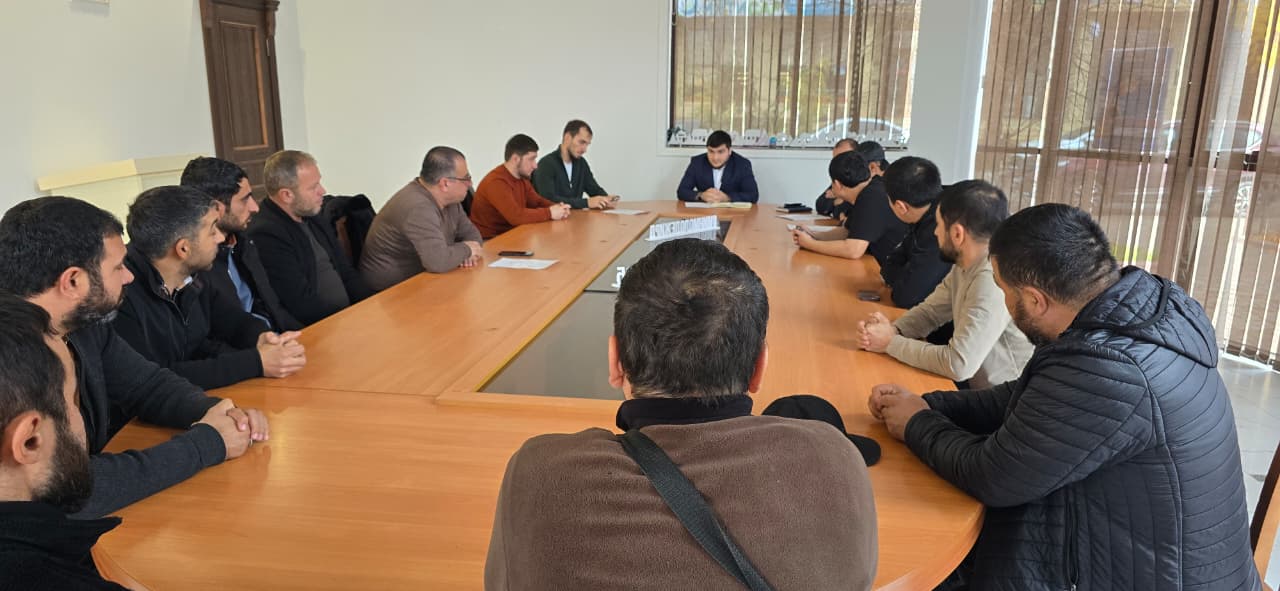 Иностранным гражданам, осуществляющим трудовую деятельность в Хасавюрте, объяснили правила пребывания в России